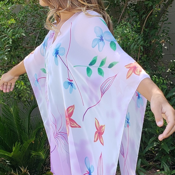 Coverup - Purples - Picture 2 of 4